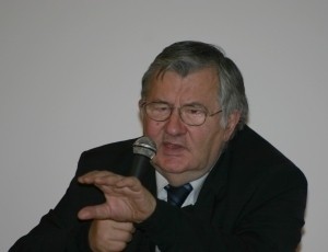 Jean-Marie Pelt, de la botanique à l'écologie.