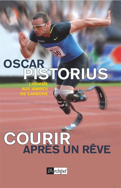 Un guépard en piste