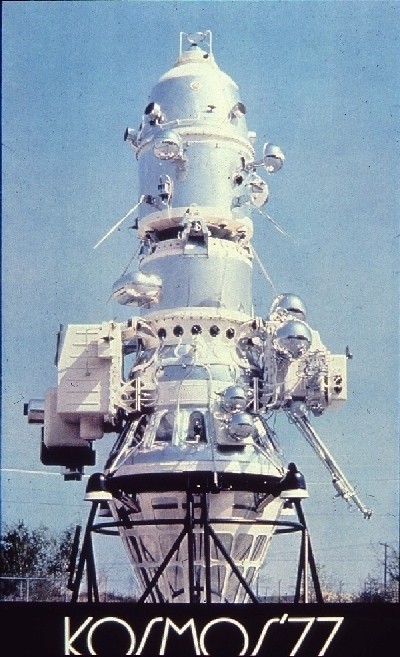 Une rodomontade satellitaire, ou les belles histoires de l'oncle Sam