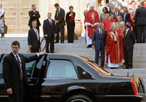 Le cadavre de trop dans le placard de W. Bush (6)