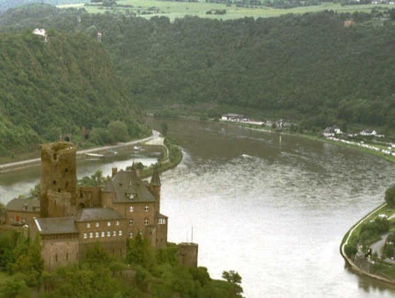 Croisière fluviale sur le Rhin légendaire
