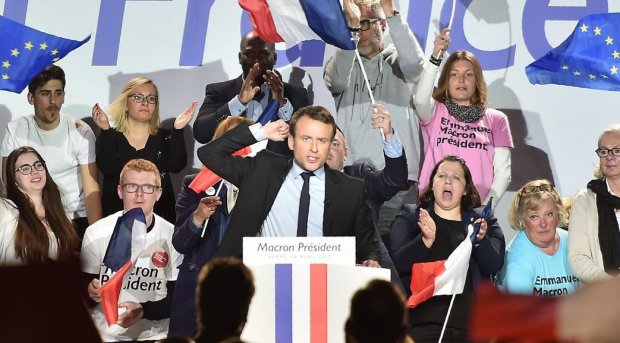 Le nez au milieu de la figure !!