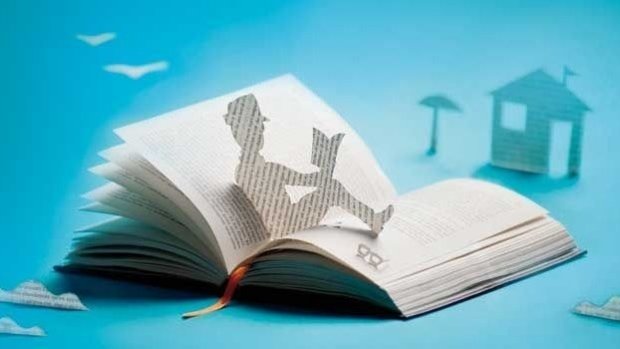 Lire sur une plage de Loire