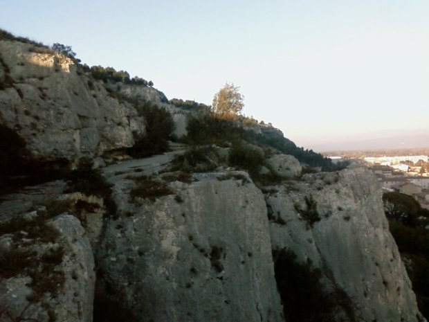 Tout le charme d'une chapelle : la colline Saint Jacques à Cavaillon...