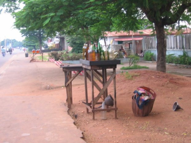 Le Bénin met fin à la vente d'essence frelatée, au détriment de nombreux habitants