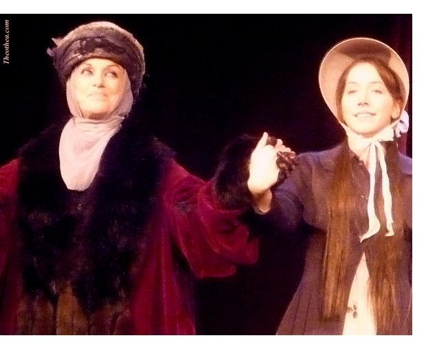 Annie Duperey & Sara Giraudeau en choeur pour « Colombe »