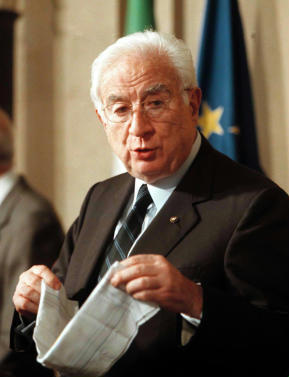 Etonnantes déclarations de l’ancien président italien Cossiga au sujet du 11 septembre 2001