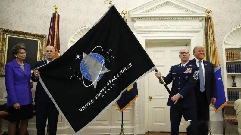 Les Etats-Unis à la recherche d'un monopole sur les ressources spatiales