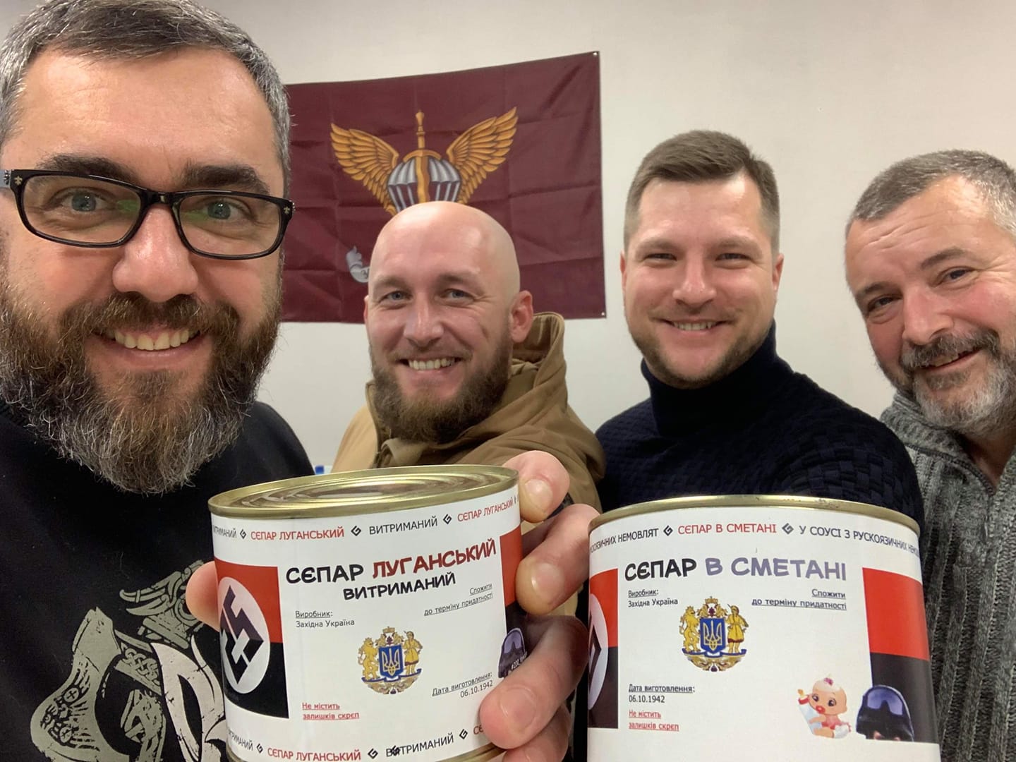 Ukraine - Des néo-nazis vendent des conserves de « séparatiste à la crème »