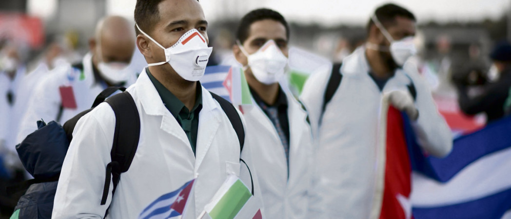 Hommage à l'aide médicale internationale de Cuba