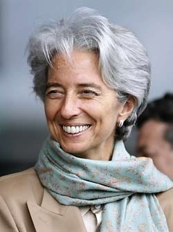 Essence : Christine Lagarde doit prendre rendez-vous avec elle-même