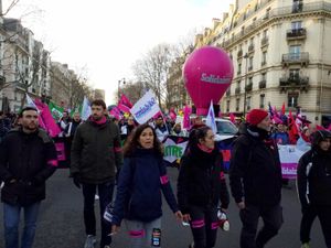 Macron : de la solidarit� � la finance