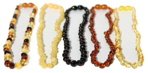 Le Collier D Ambre Pour Les Dents De La Poudre A Perlimpinpin Agoravox Le Media Citoyen