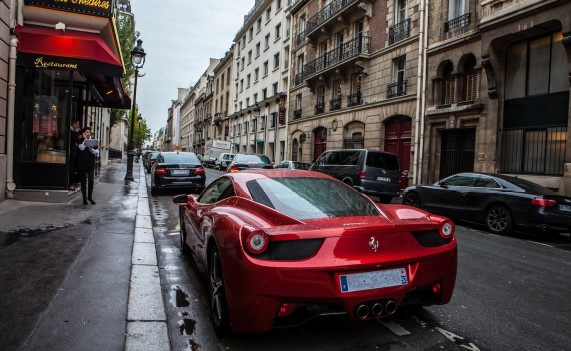 Une rue Parisienne