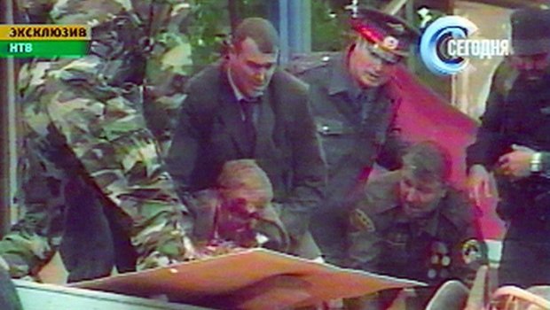 Julian R�pcke🇺🇦 on X: "@BILD 1.Khangoshvili was murdered on the would-be  BIRTHDAY of Kadyrov's father Akhmad 2.Khangoshvili was a member of the  "Caucasus-Caliphate" that claimed responsibility for killing Kadyrov sr.  3.The fake