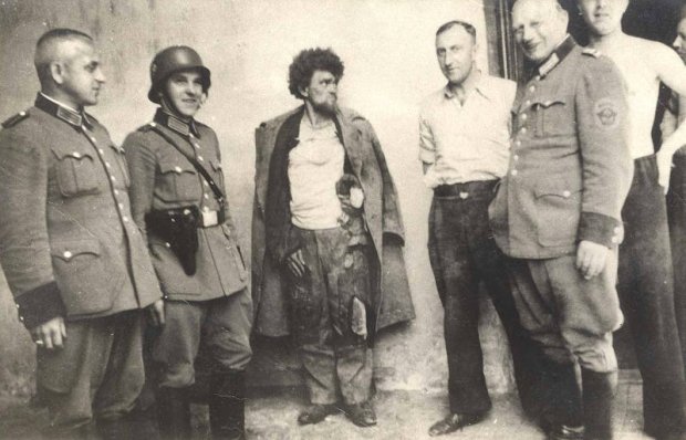 LE GNOCIDE DES TSIGANES EUROPENS, 1939-1945