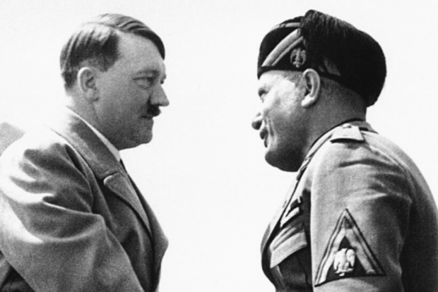 HItler et Mussolini {PNG}