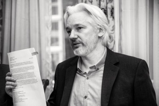 Julian Assange {JPEG}