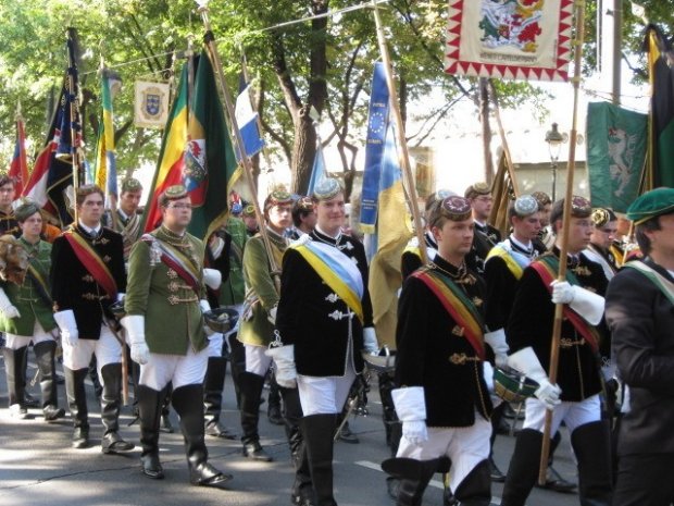 Passé révolu ou avenir à redouter ? Les obsèques d'Otto (de) Habsburg à Vienne