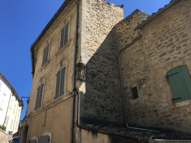 Ménerbes, vieux village provençal...