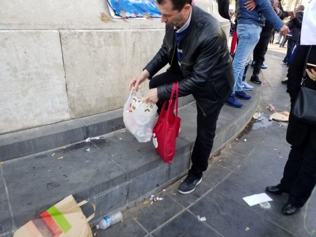 Dimanche alg�rien place de la R�publique 14/04/2019