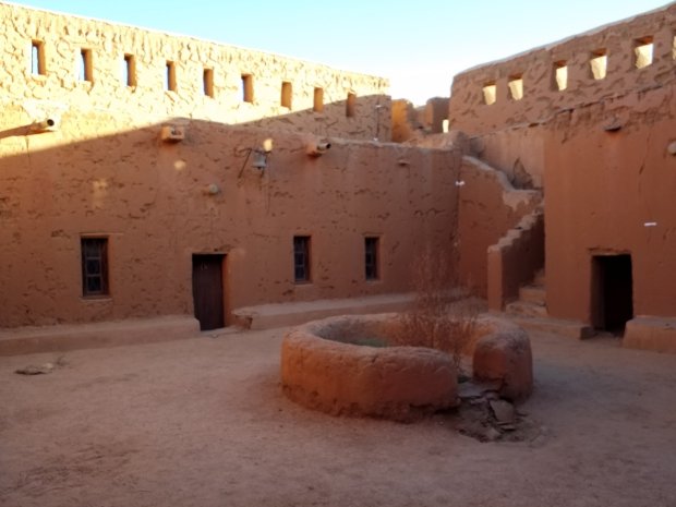 Bordj du Marabout, chambre, le trou par o�, disait-on serait pass� la balle meurtri�re !