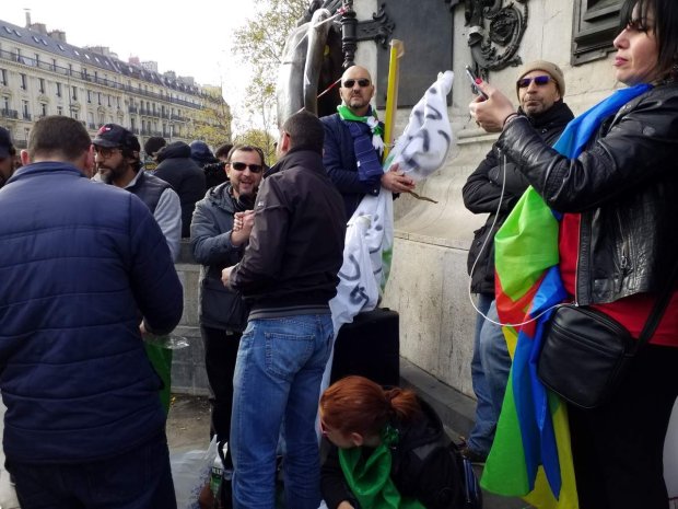 Dimanche alg�rien place de la R�publique 14/04/2019