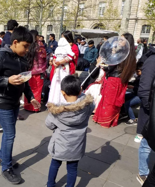 Dimanche alg�rien place de la R�publique 14/04/2019