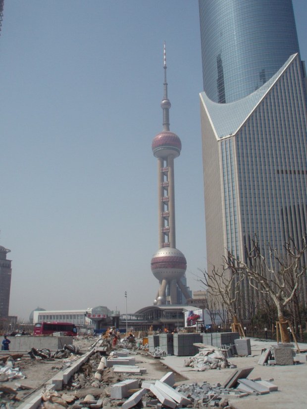 SHANGHAI 2010 : éblouissante modernité, anachronisme imposé…